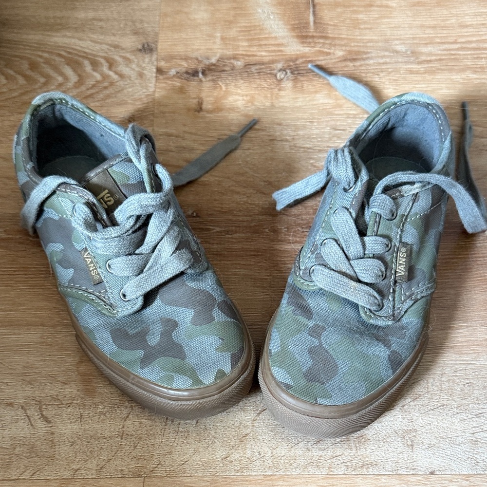 Vans Kids Camo Canvas Lace-Up Sneakers - Olive & Brown